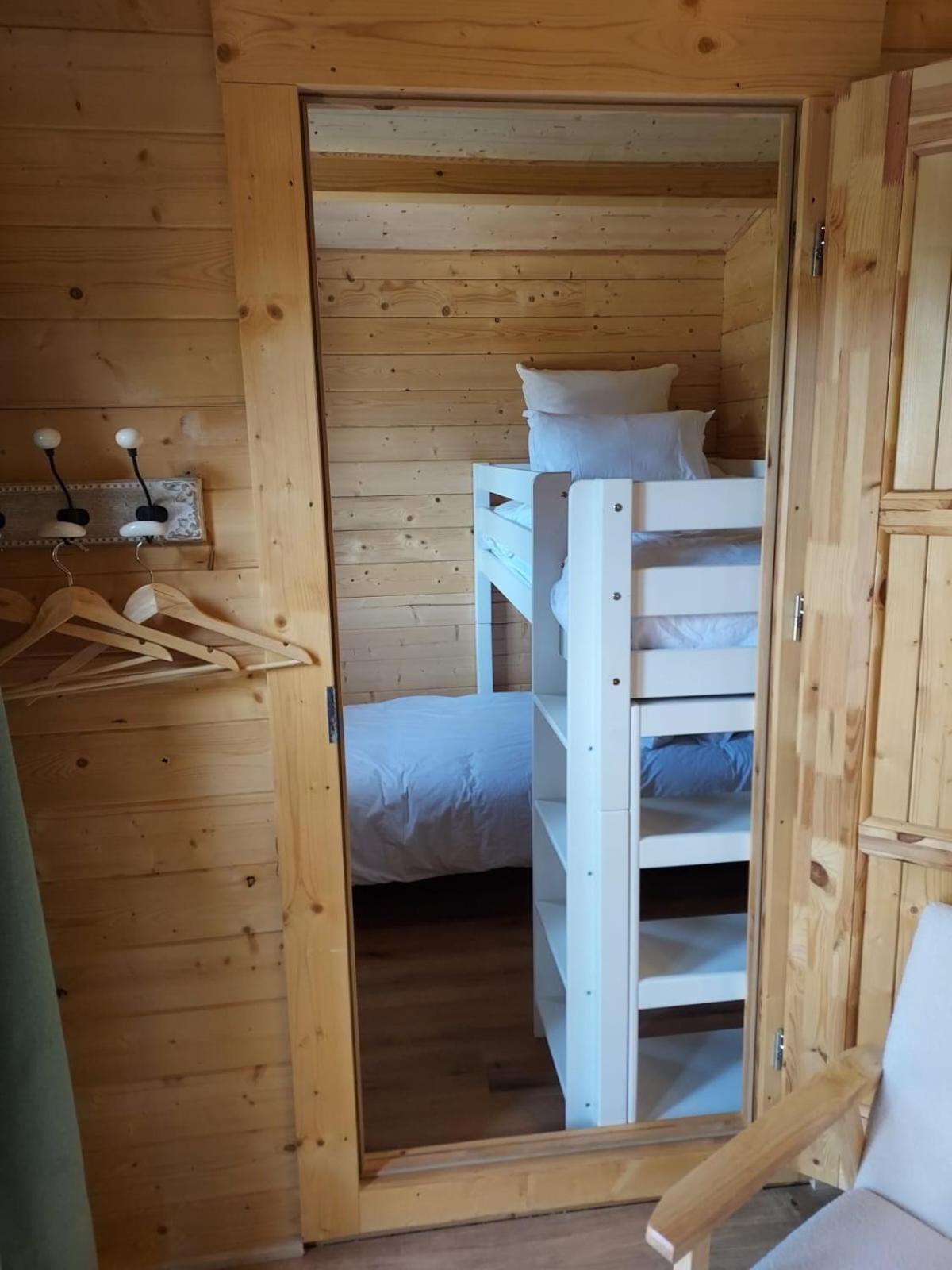 Au Coin Du Bois Hotell Langolen Eksteriør bilde